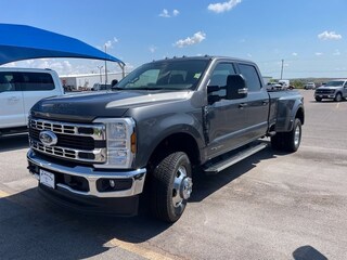 2025 Ford F-350 Truck Crew Cab