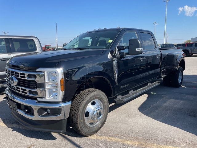2026 Ford F-350 Super Duty XLT's photo