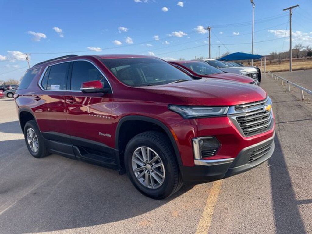 Used 2022 Chevrolet Traverse LT Cloth w/1LT SUV