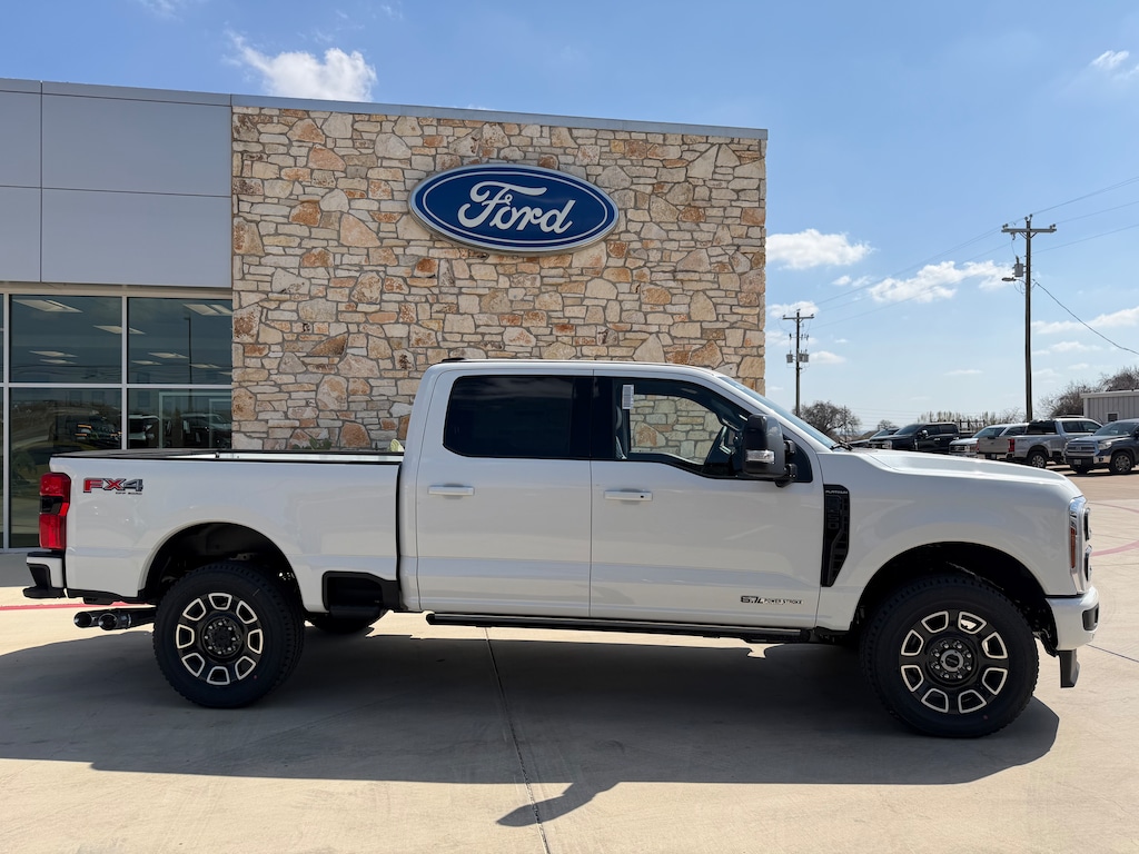 New 2026 Ford Super Duty F-250 Platinum TRUCK