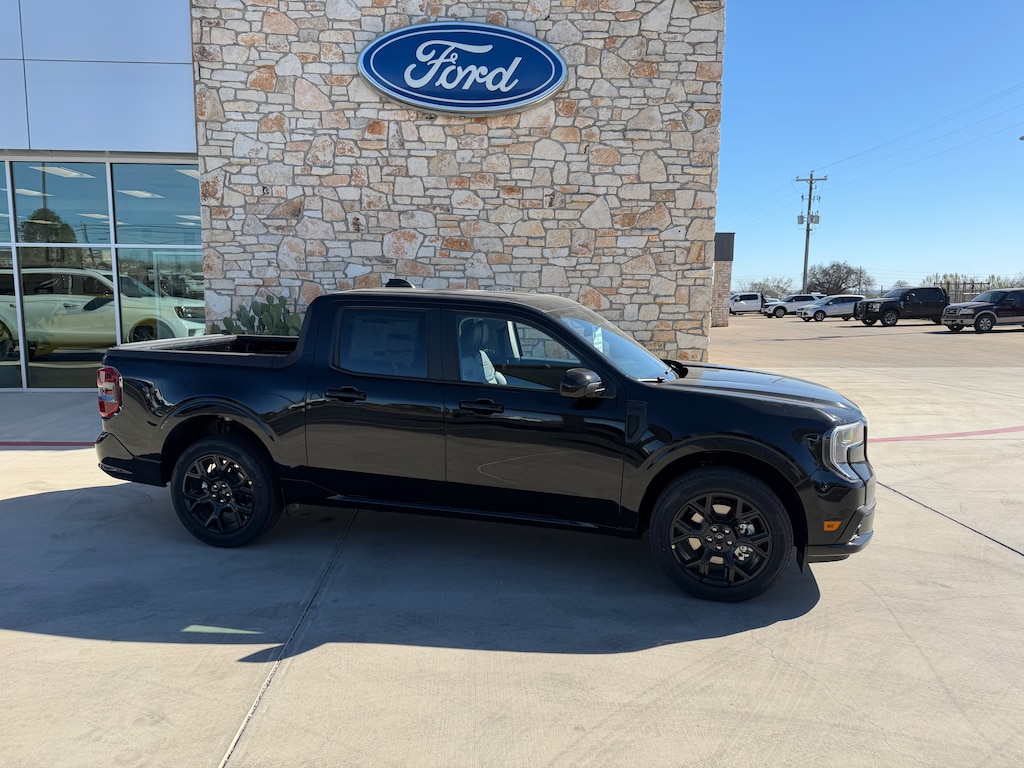 New 2026 Ford Maverick Maverick Lobo TRUCK