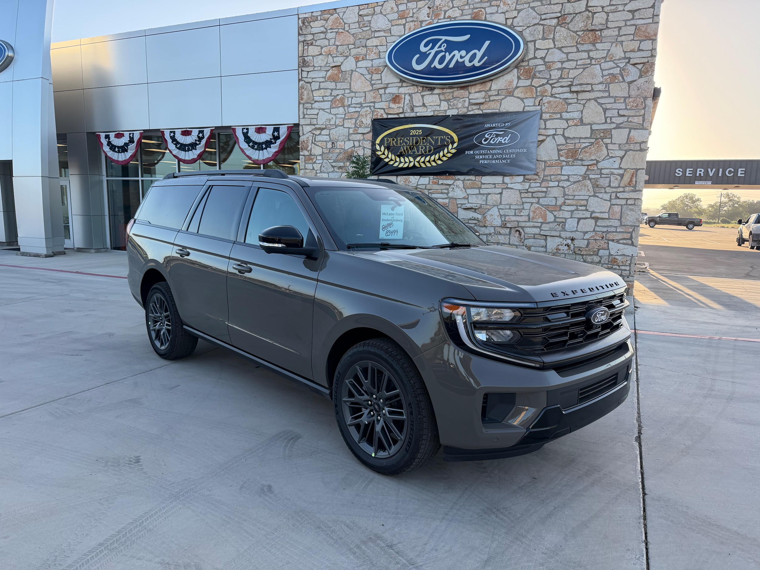 New 2027 Ford Expedition MAX Platinum