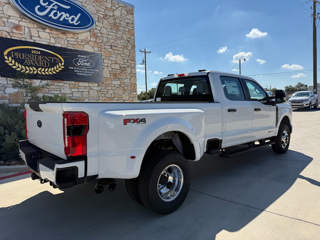 New 2026 Ford Super Duty F-350 XL TRUCK