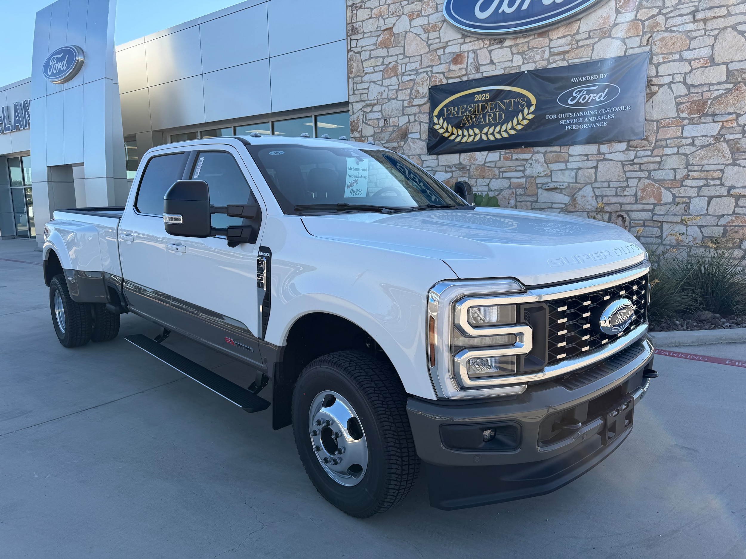 2026 Ford F-350 King Ranch 4x4 Crew Cab 8' Box DRW's photo