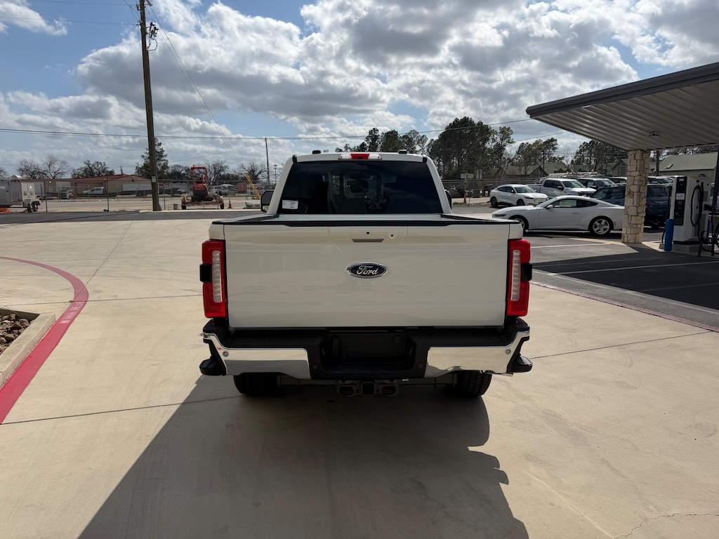 New 2026 Ford Super Duty F-250® Lariat® TRUCK
