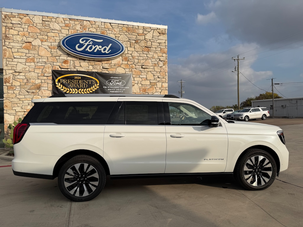 Certified 2025 Ford Expedition Platinum SUV