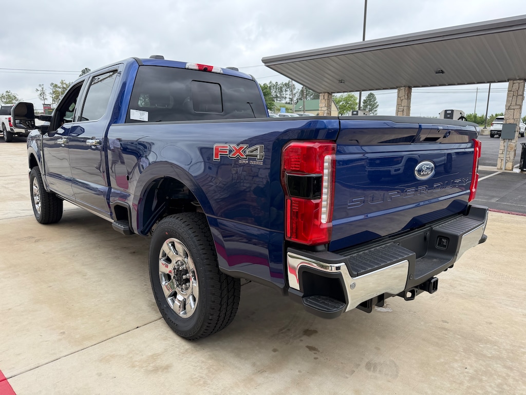 New 2026 Ford Super Duty F-250® Lariat® TRUCK