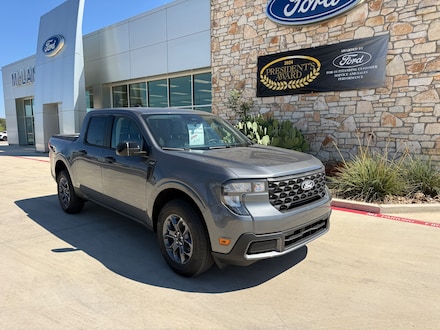2025 Ford Maverick XLT TRUCK