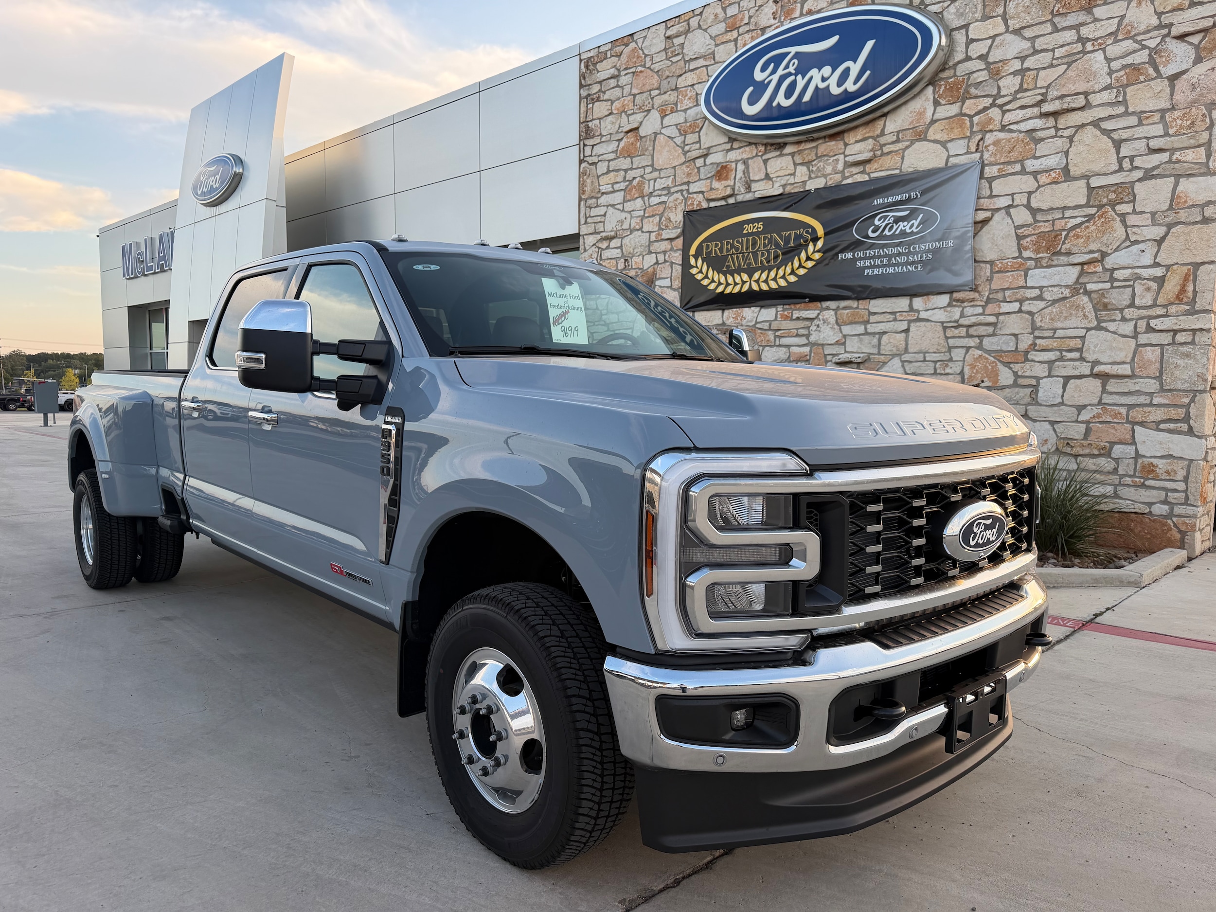 2027 Ford F-350 Super Duty