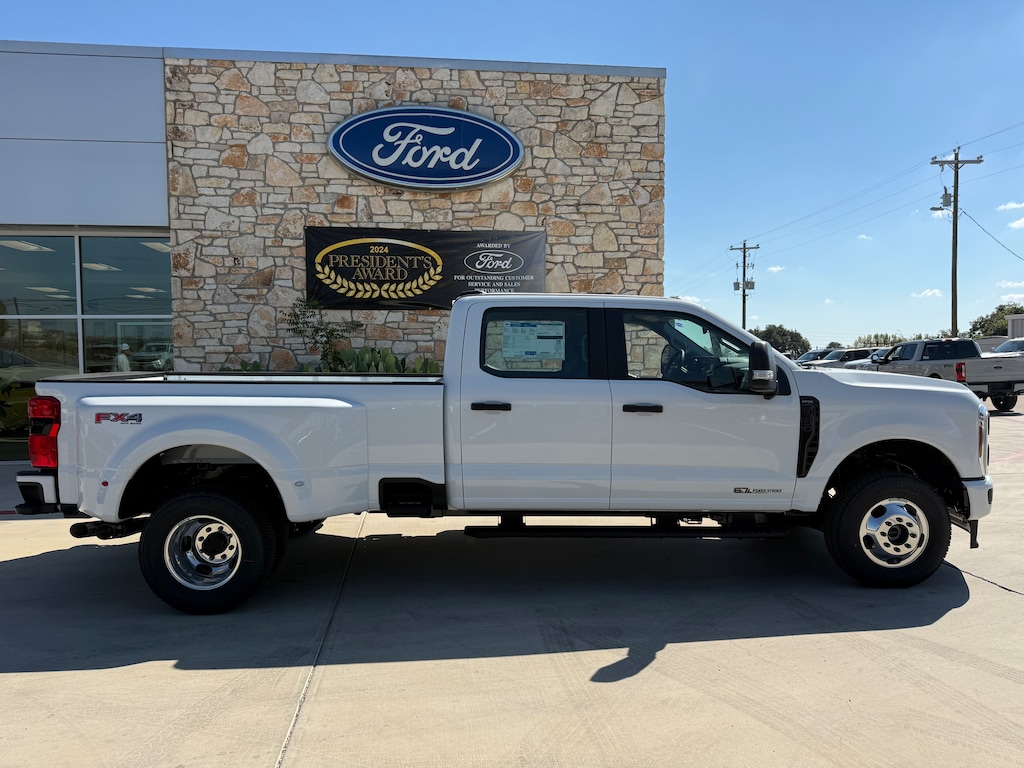 New 2026 Ford Super Duty F-350 XL TRUCK