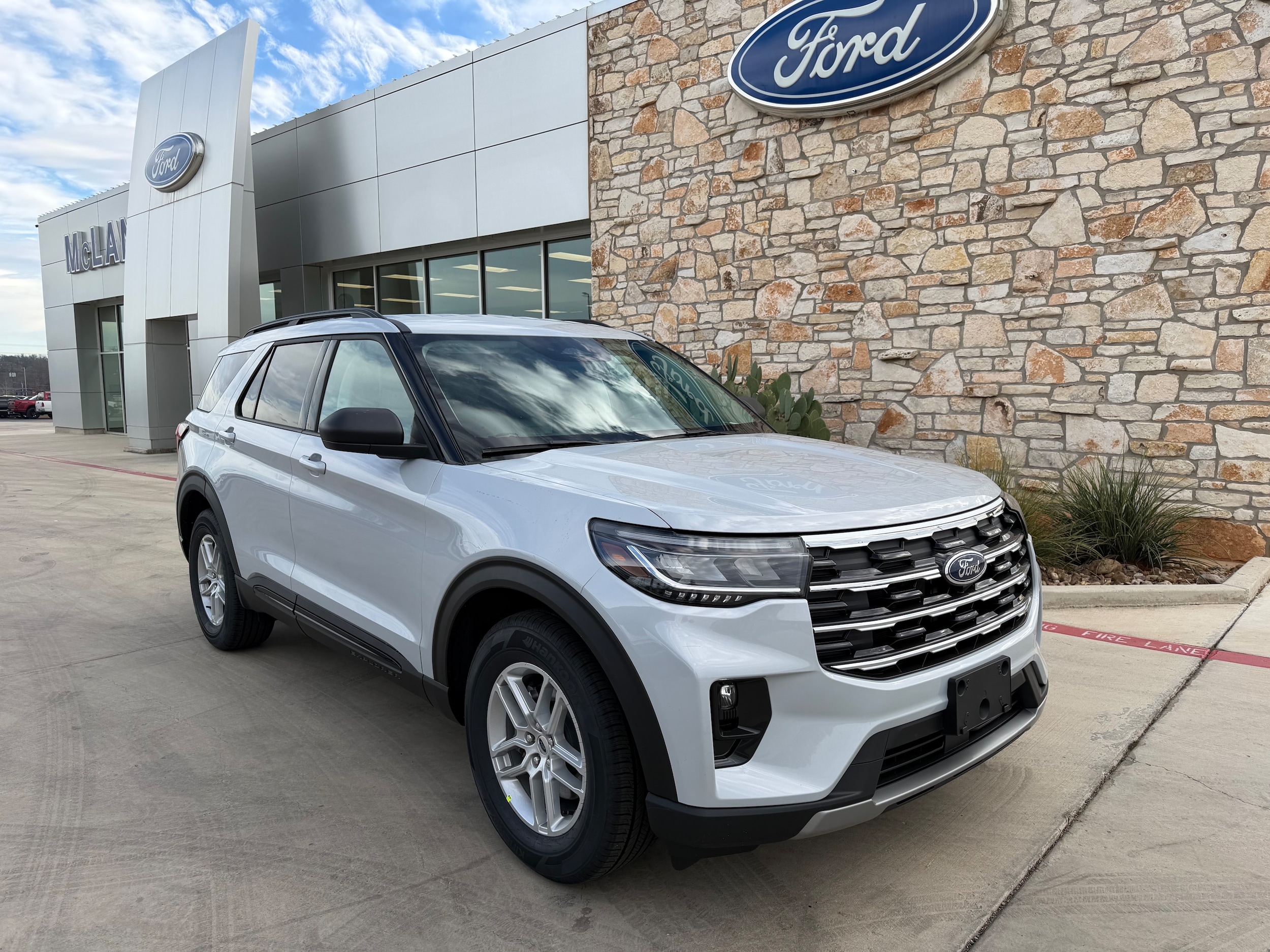 2026 Ford Explorer's photo