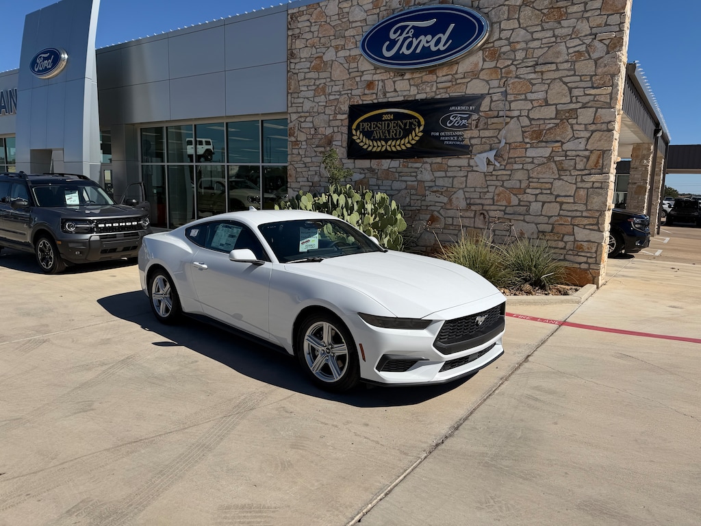 New 2026 Ford Mustang Ecoboost Fastback CAR