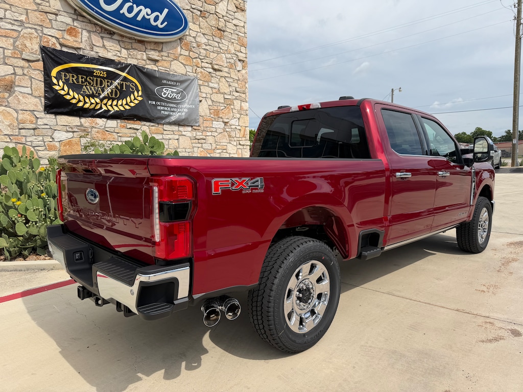 New 2026 Ford Super Duty F-250® Lariat® TRUCK