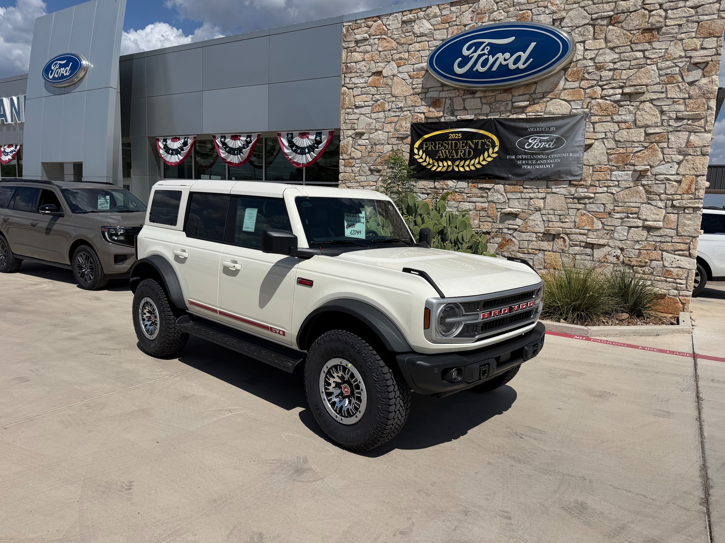 New 2026 Ford Bronco Outer Banks&reg;