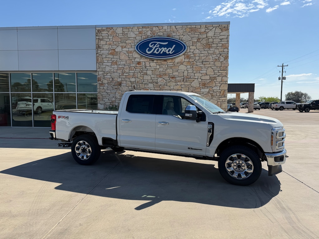 New 2026 Ford Super Duty F-250® Lariat® TRUCK