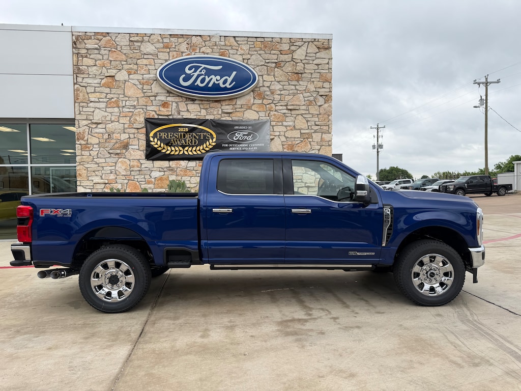 New 2026 Ford Super Duty F-250® Lariat® TRUCK