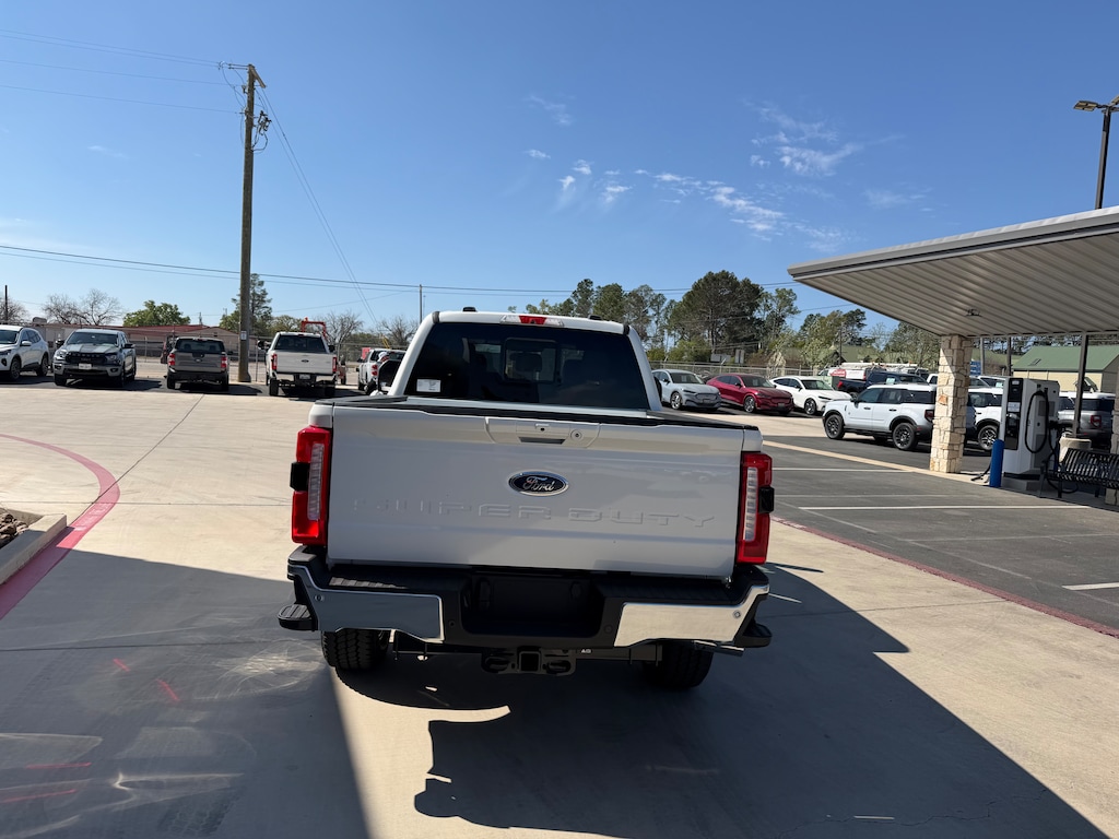 New 2026 Ford Super Duty F-250® Lariat® TRUCK