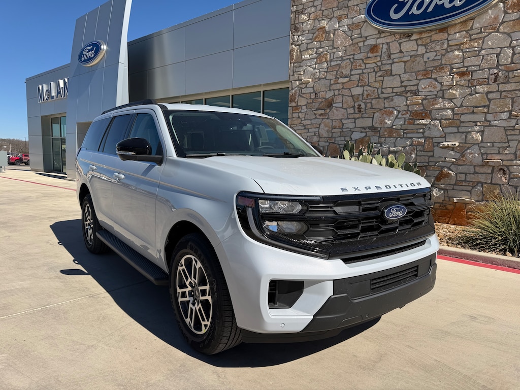 New 2026 Ford Expedition Active SUV