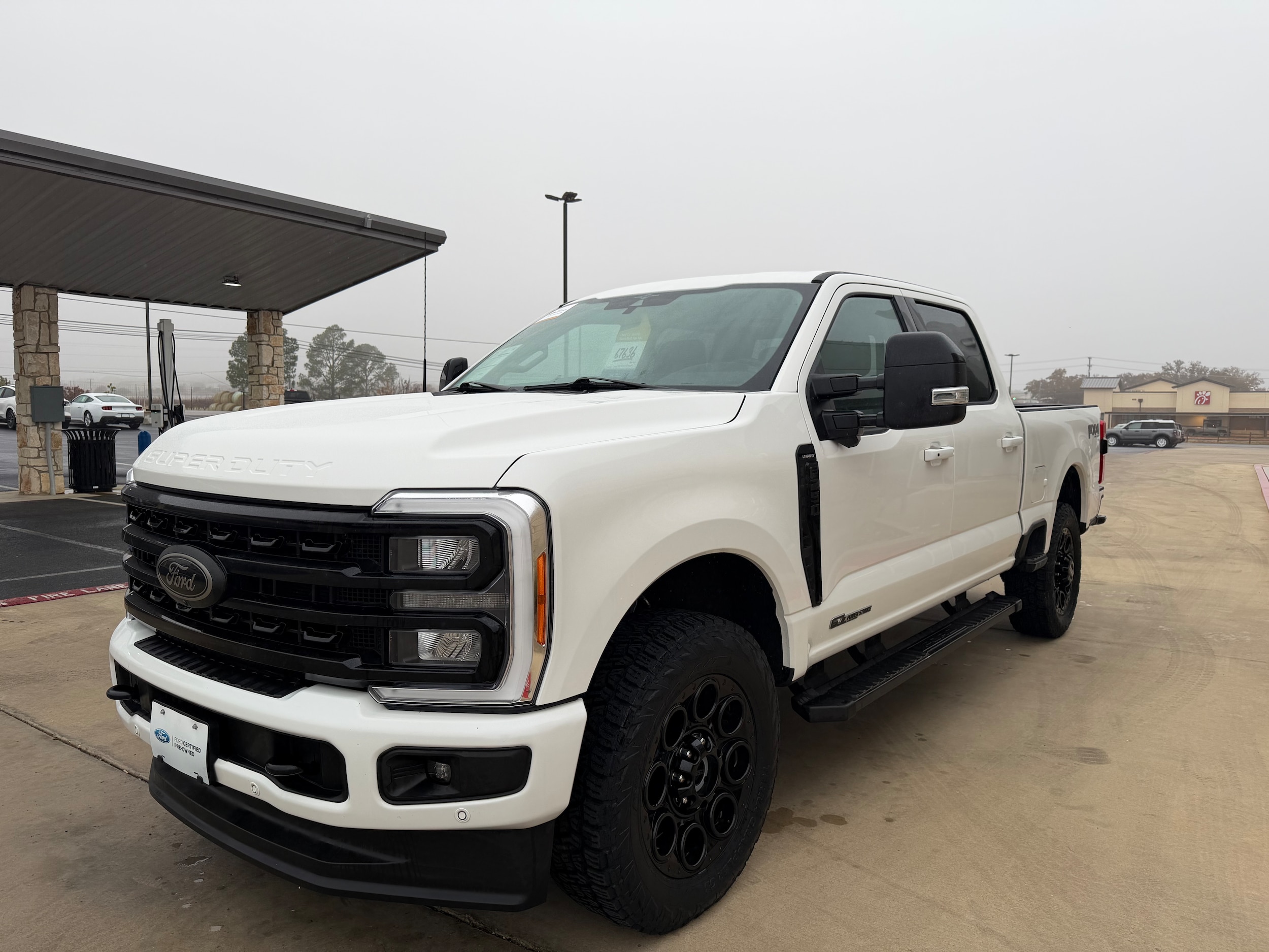 2023 Ford F-250 Super Duty Lariat's photo
