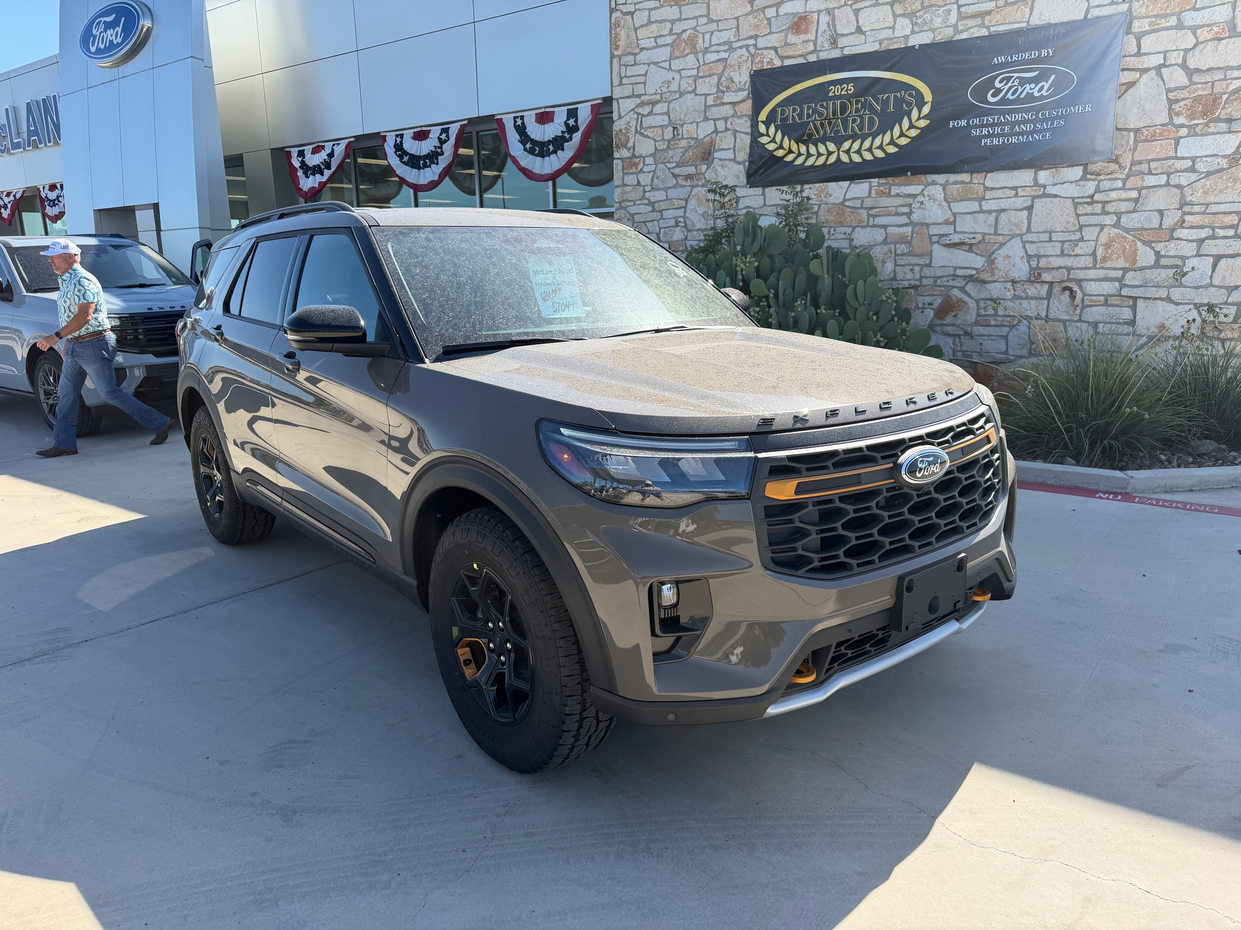 2026 Ford Explorer SUV 