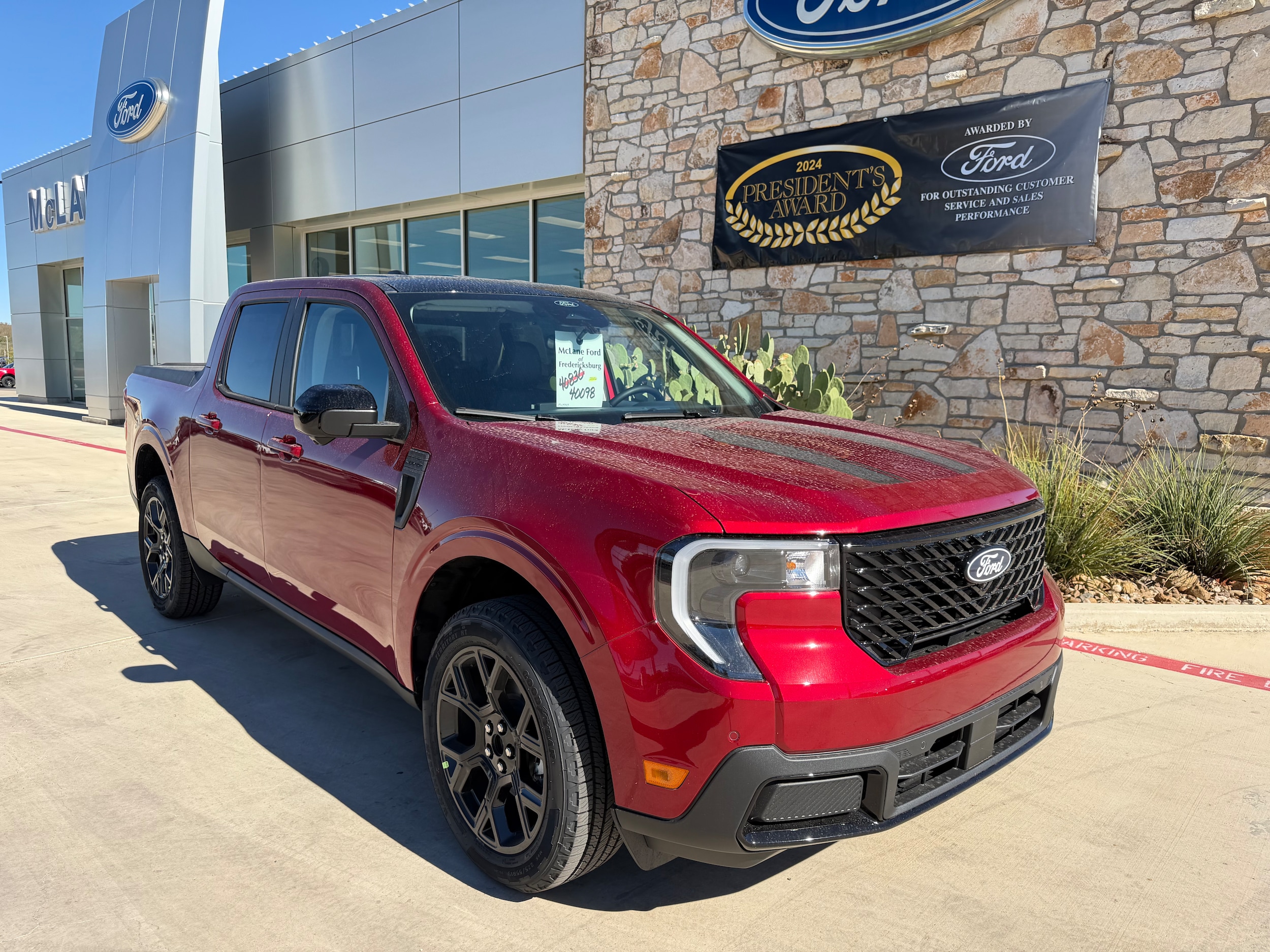 2026 Ford Maverick Lariat's photo