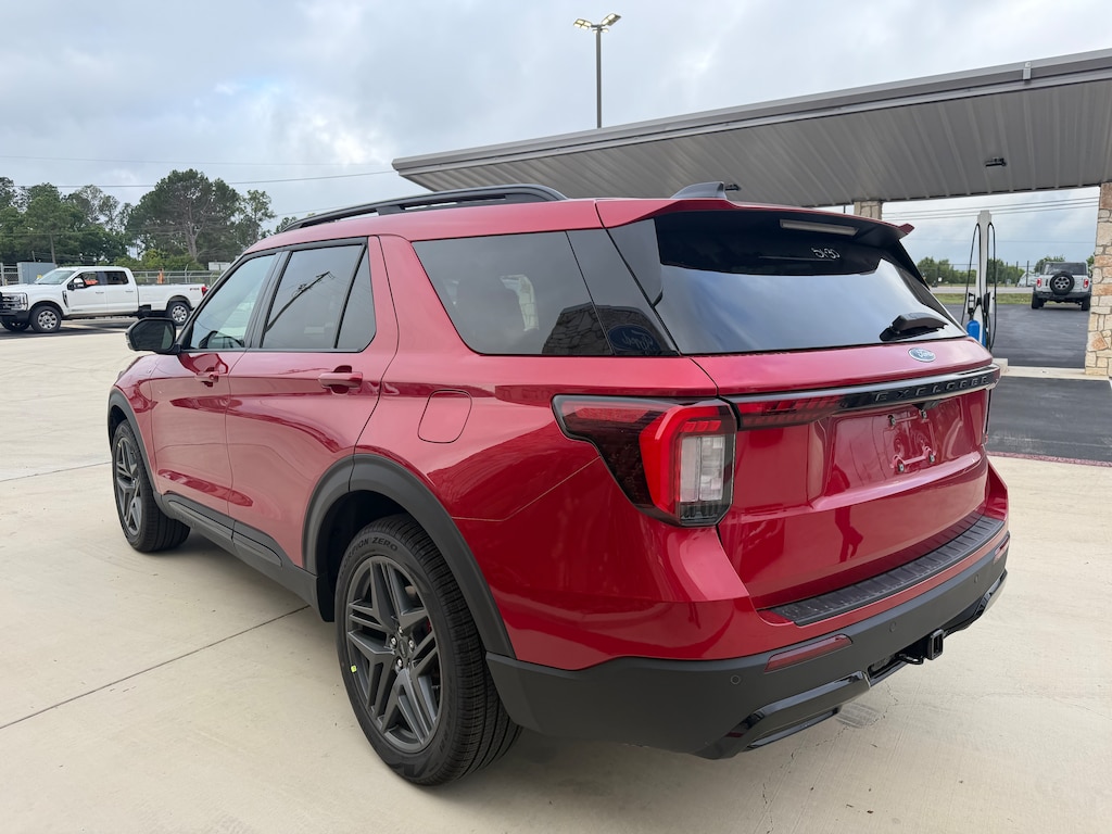 New 2026 Ford Explorer ST-Line SUV