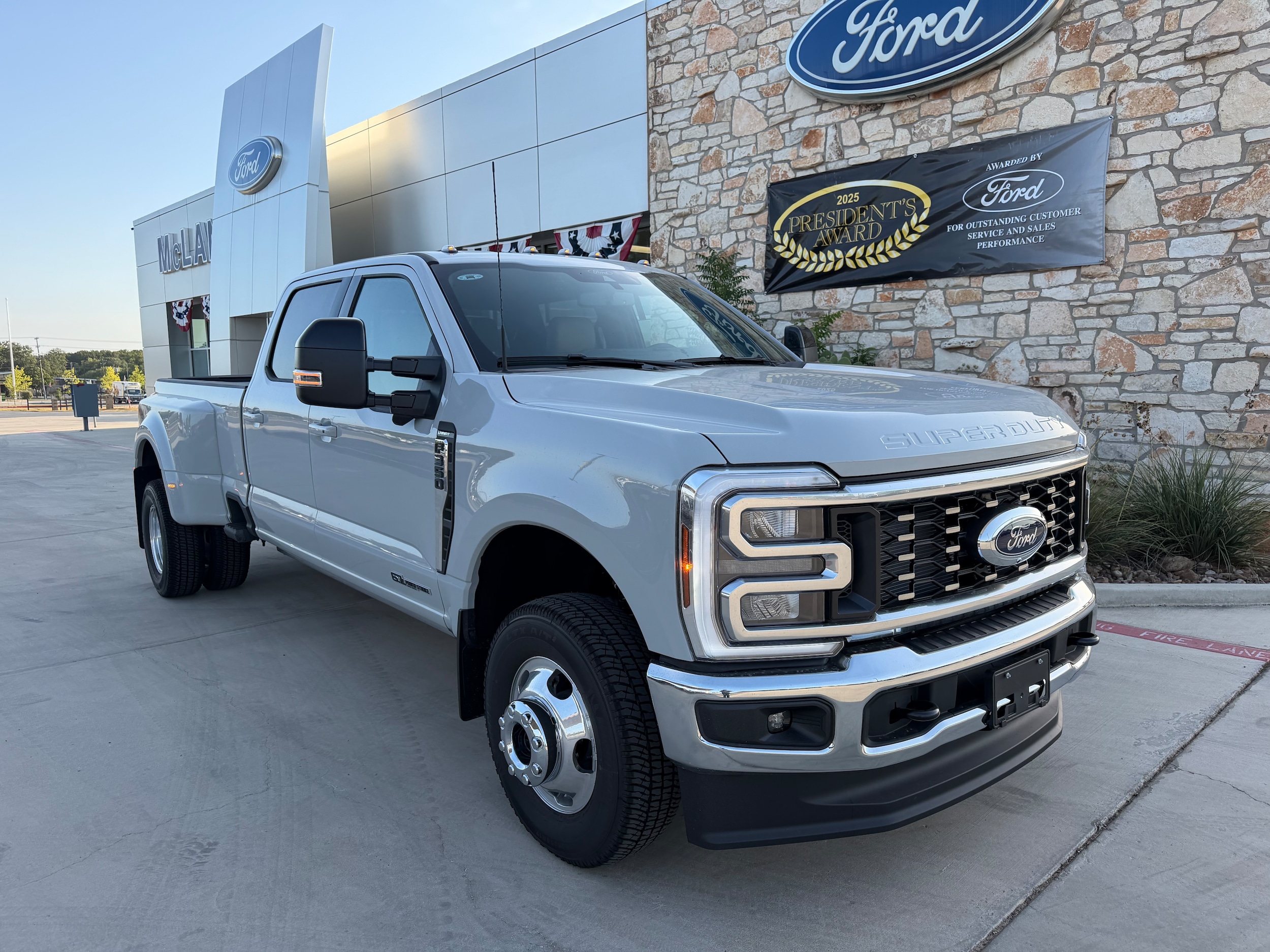 New 2026 Ford Super Duty F-350&reg; Lariat&reg;