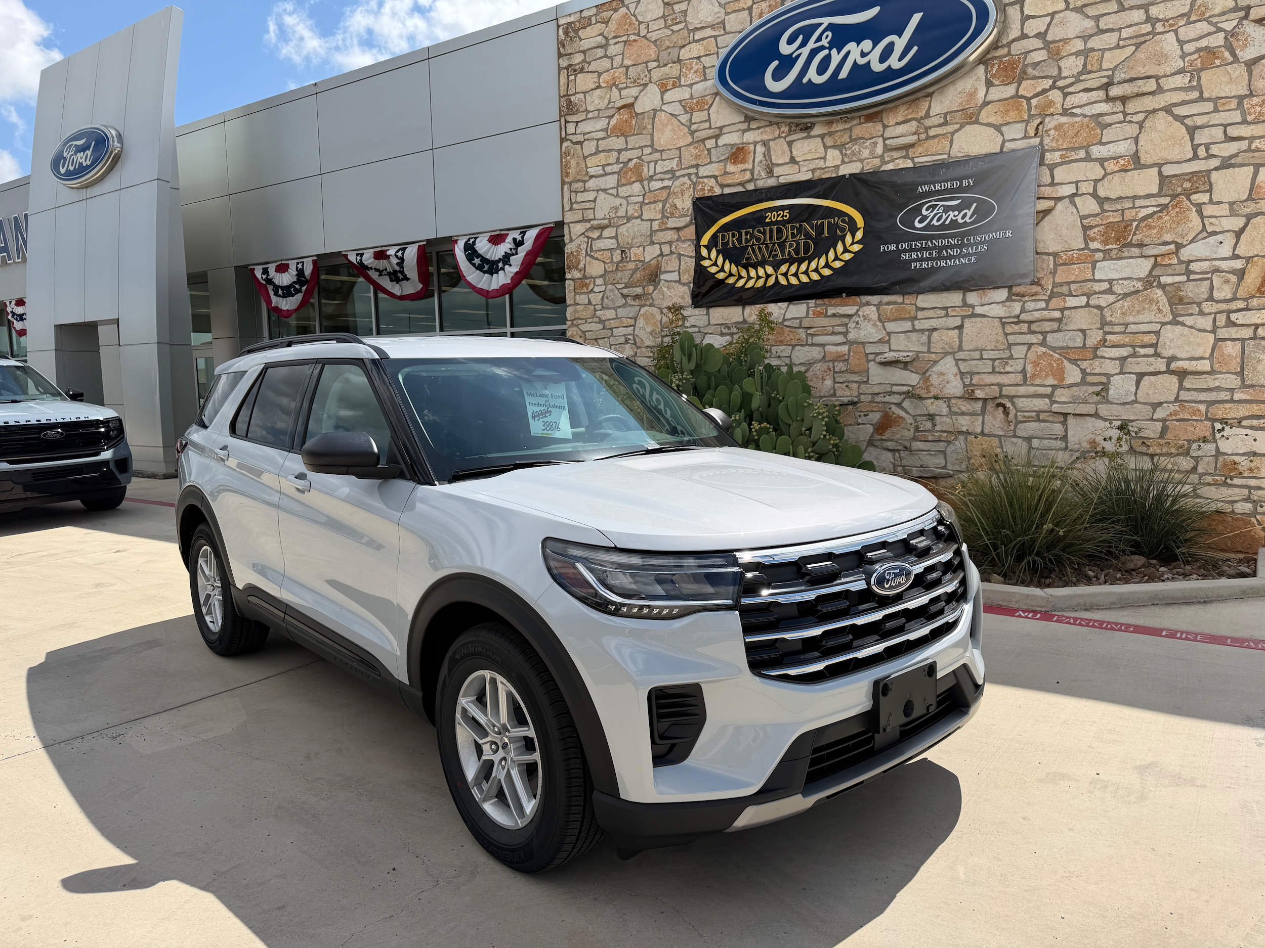 2026 Ford Explorer SUV 