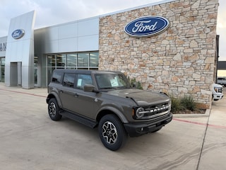 2026 Ford Bronco Outer Banks SUV