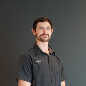 Staff member Jimmy D from ID_8d57f7