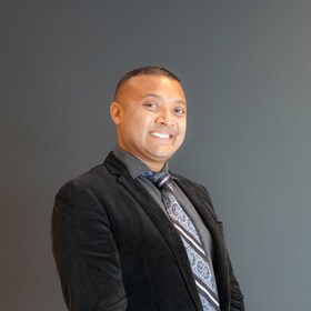 Staff member Jeremiah Khan from ID_bde869