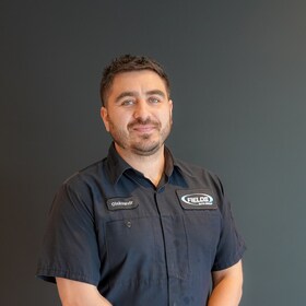 Staff member Oleksander L from ID_8d57f7