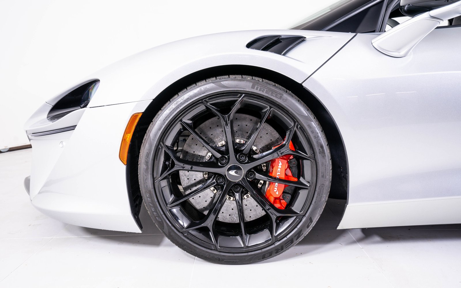 2023 McLaren Artura Performance - Photo 12