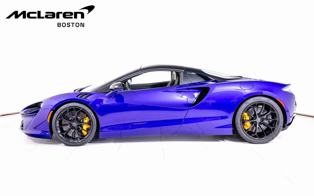 Used 2025 McLaren Artura Coupe