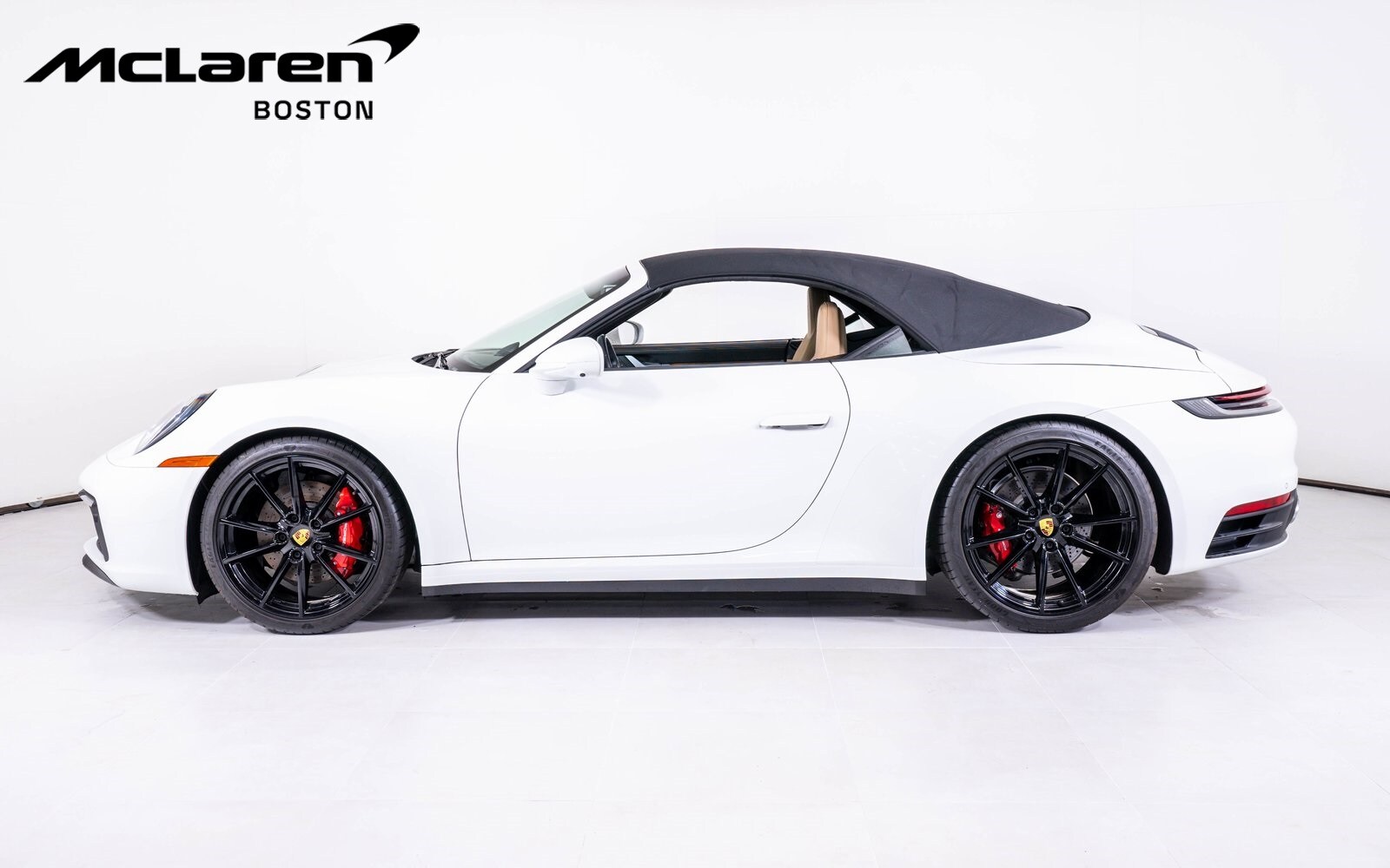 2022 Porsche 911 4S 4 GTS photo 3
