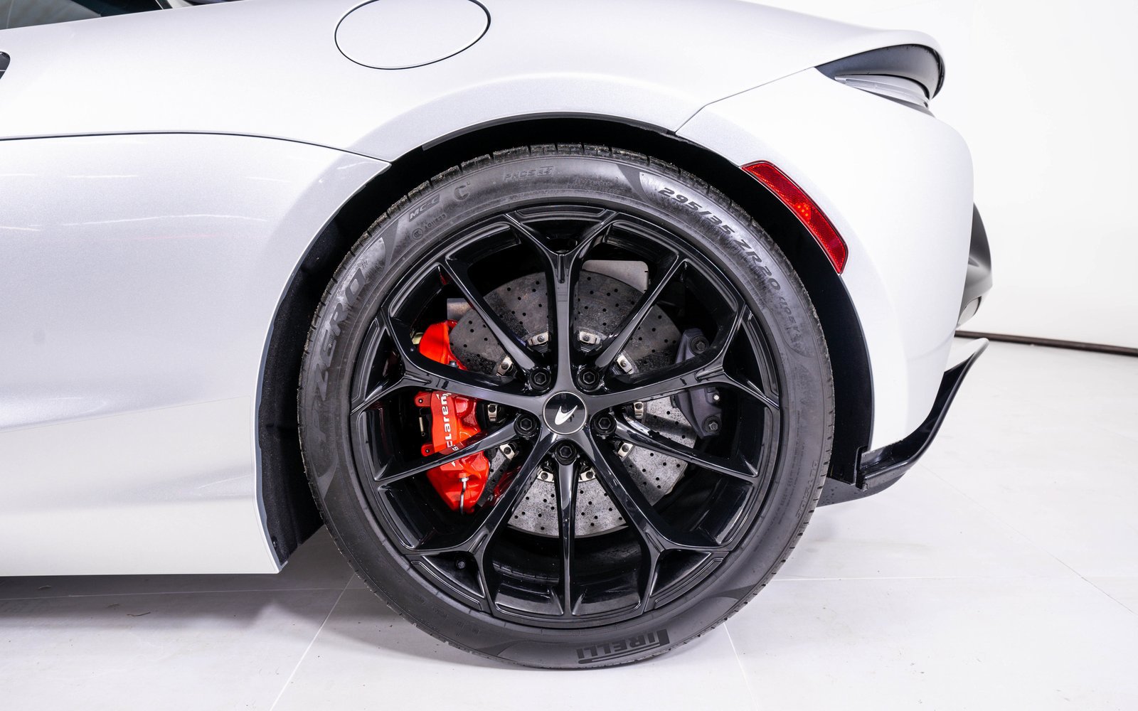 2023 McLaren Artura Performance - Photo 13