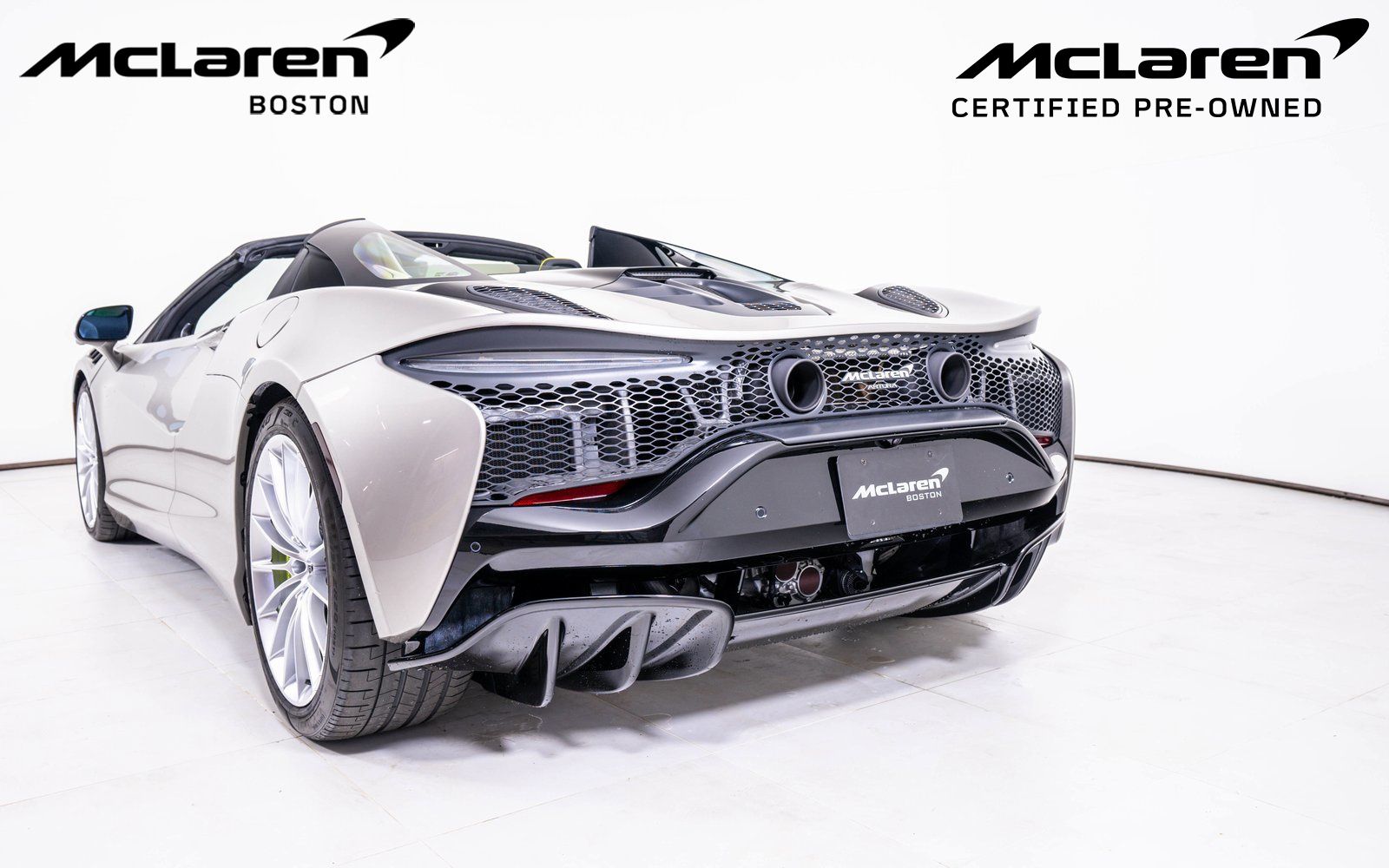 2025 McLaren Artura Vision - Photo 12
