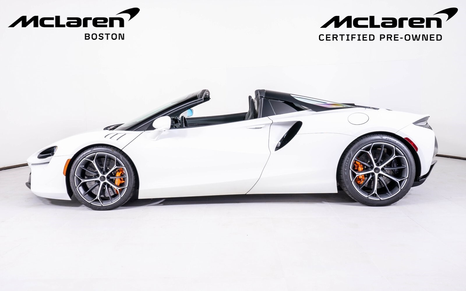 2025 Mclaren ARTURA photo 2