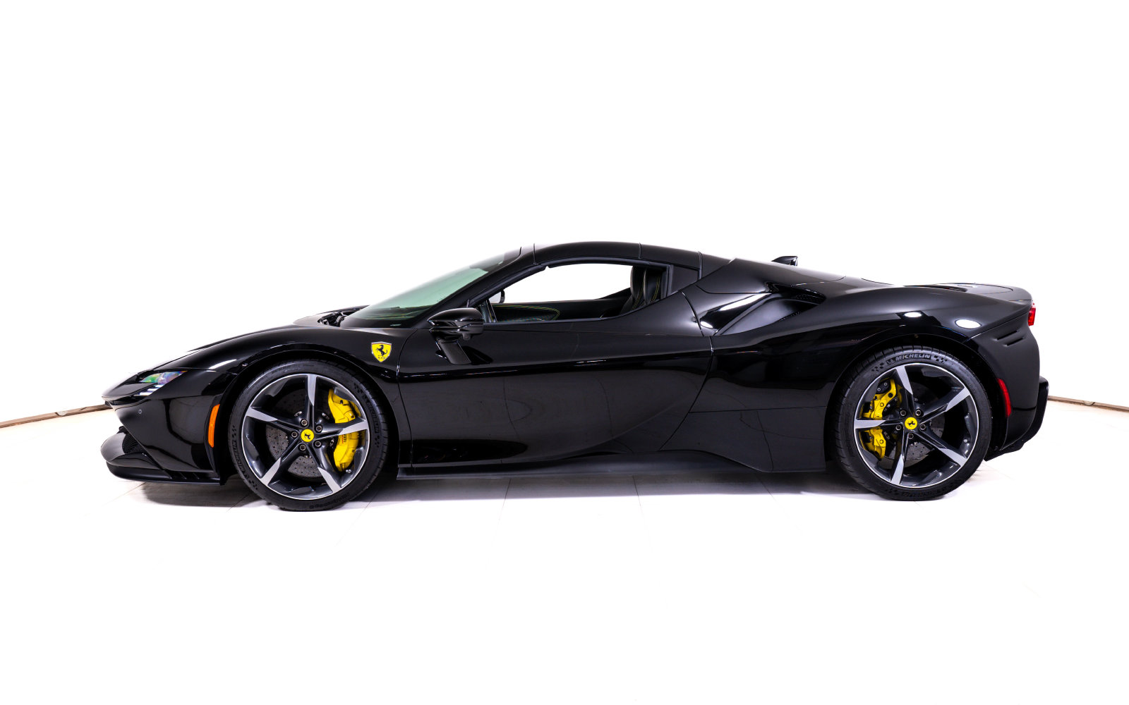 Used 2022 Ferrari SF90 Spider For Sale at McLaren Boston | VIN