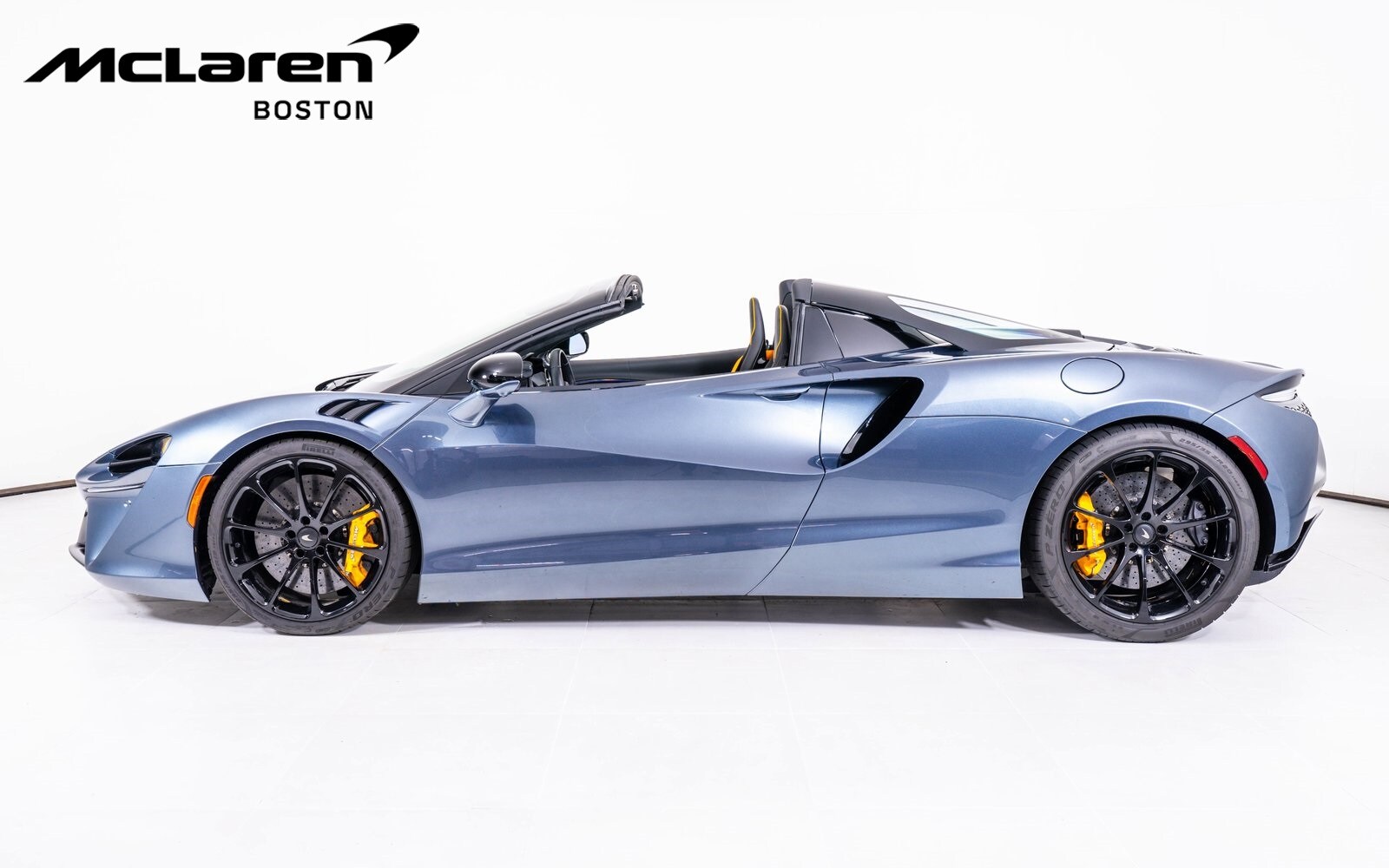 2025 Mclaren ARTURA Spider photo 2