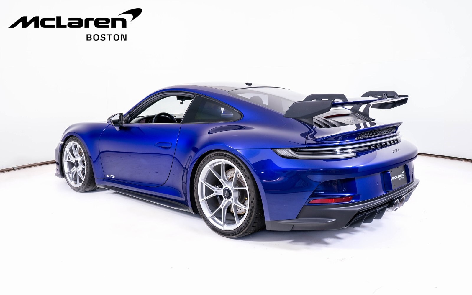 2023 Porsche 911 GT3 photo 3