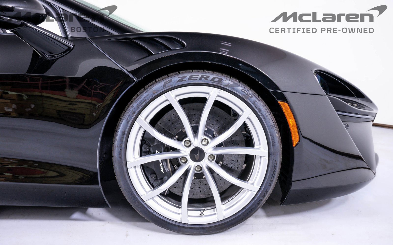 2025 McLaren Artura Performance - Photo 15
