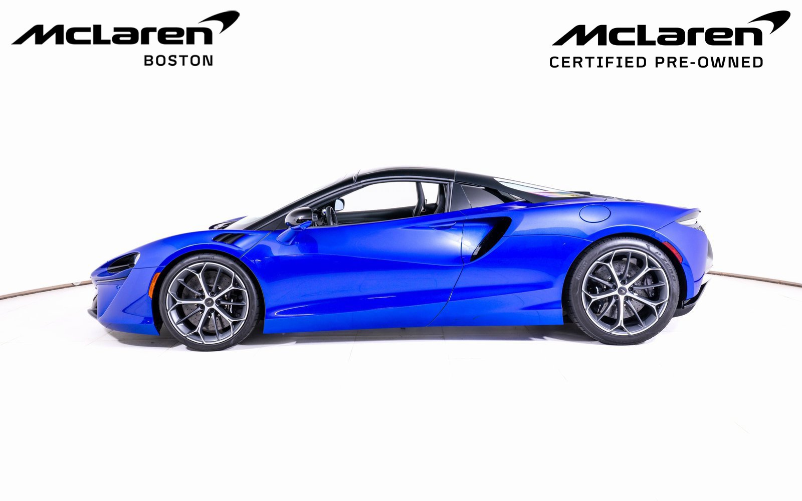 激レアデック　タリホー　ブルームーン Used 2025 McLaren Artura For Sale at McLaren Boston | VIN