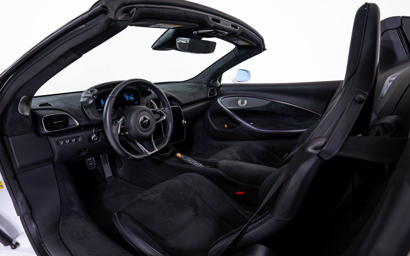 2025 McLaren Artura Performance - Photo 18