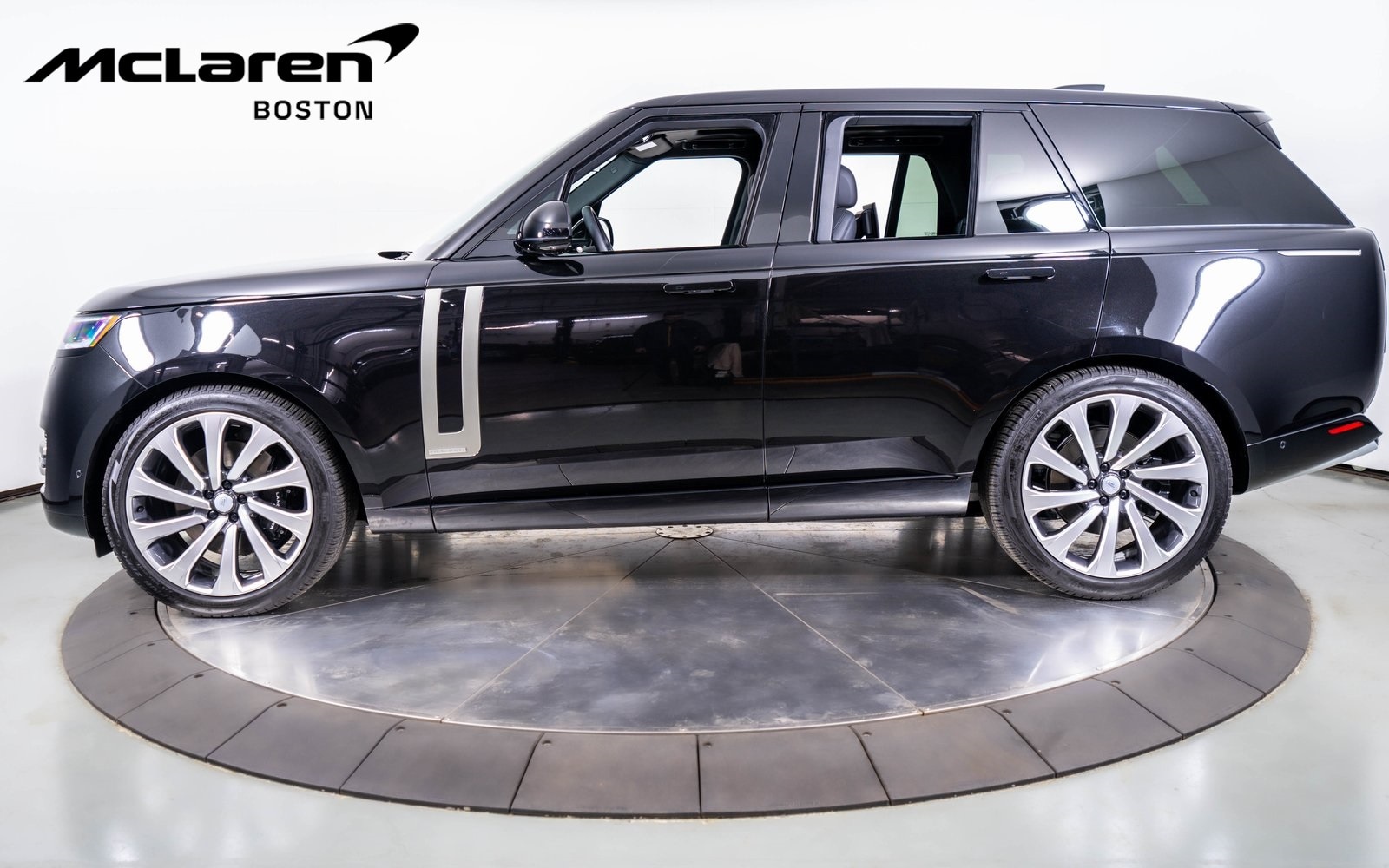 Used 2024 Land Rover Range Rover Autobiography with VIN SALK19E95RA249072 for sale in Norwell, MA