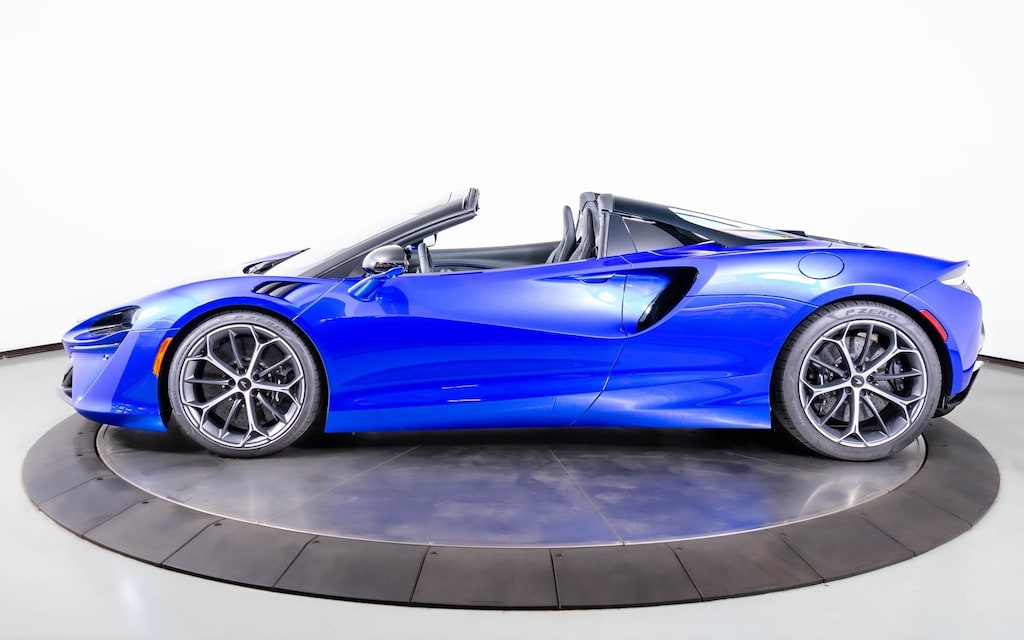 Certified 2025 McLaren Artura TechLux Coupe