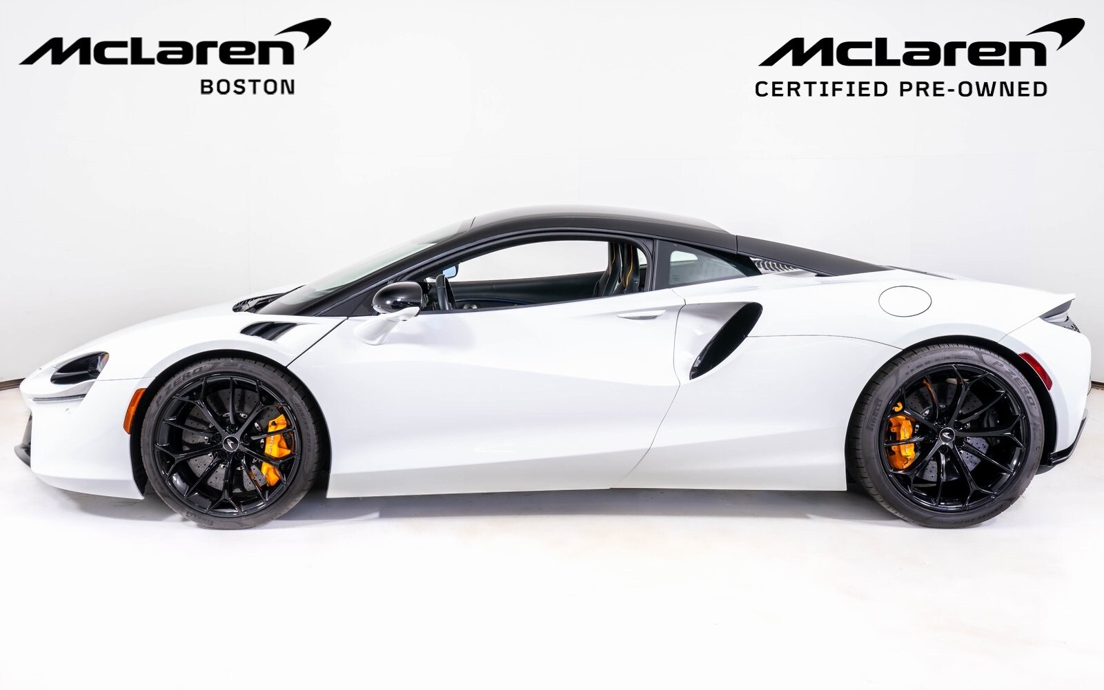 2023 Mclaren ARTURA photo 2