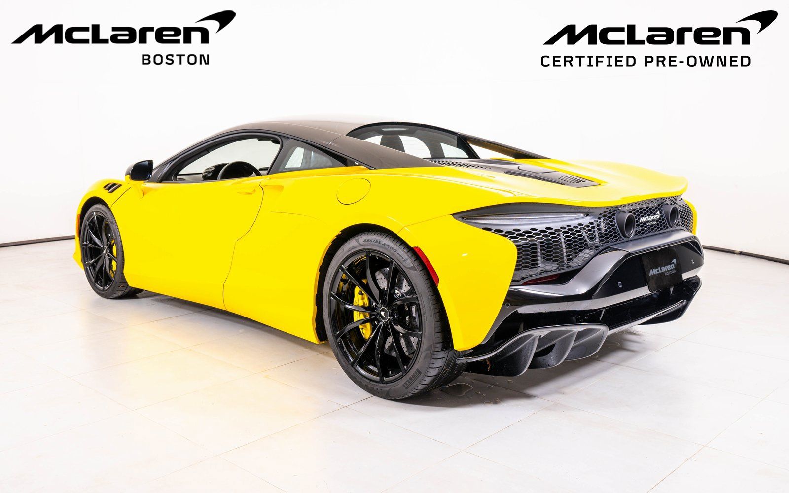 Used 2023 McLaren Artura For Sale at McLaren Boston | VIN