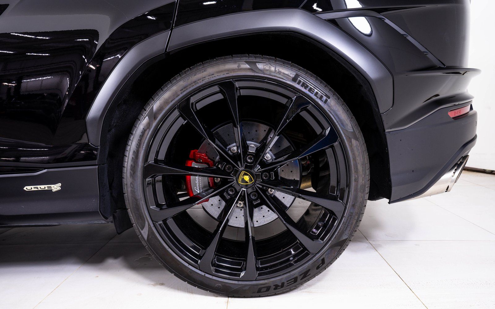 2024 Lamborghini Urus S - Photo 12