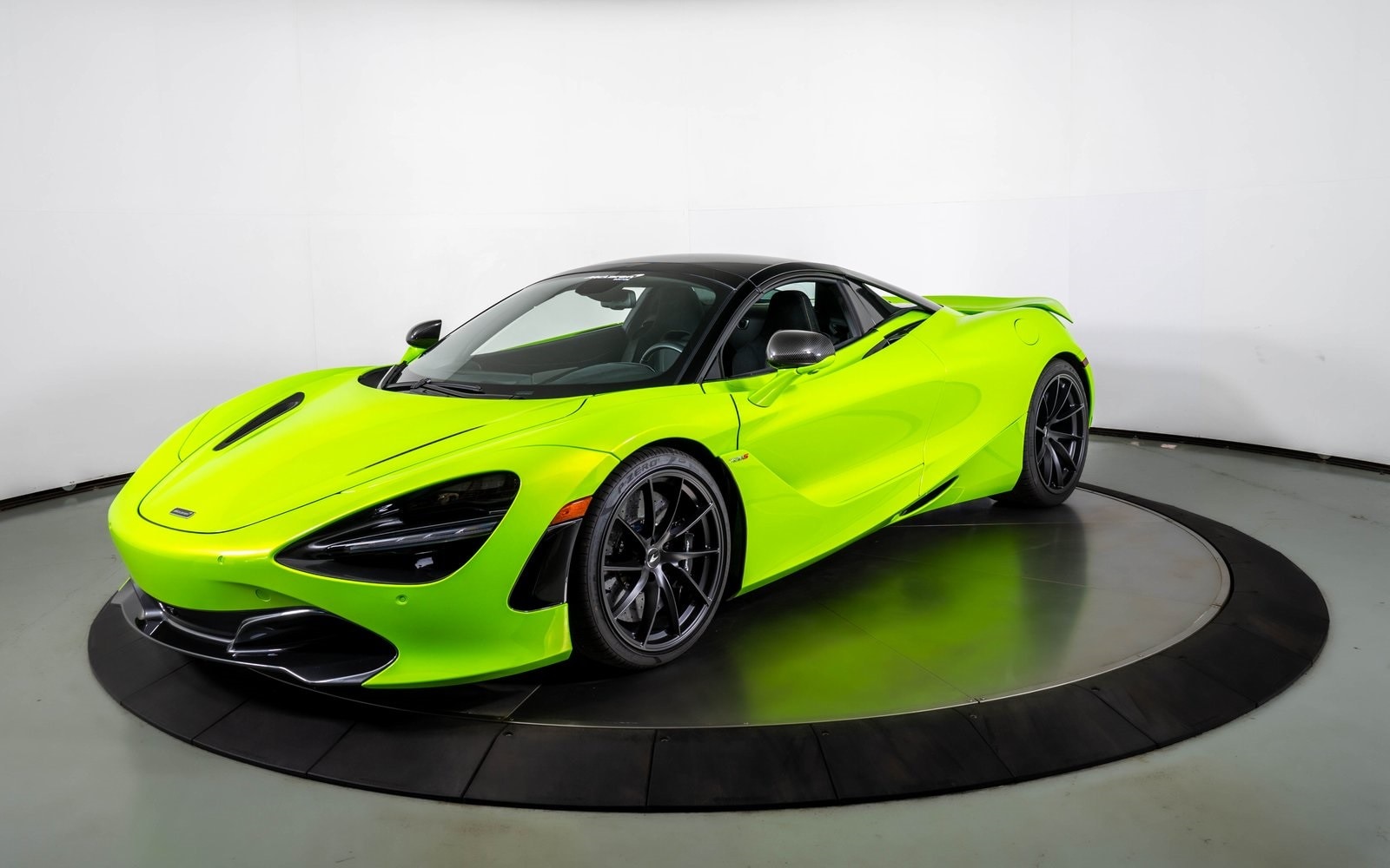 Certified 2022 McLaren 720S Performance with VIN SBM14FCA2NW006569 for sale in Norwell, MA